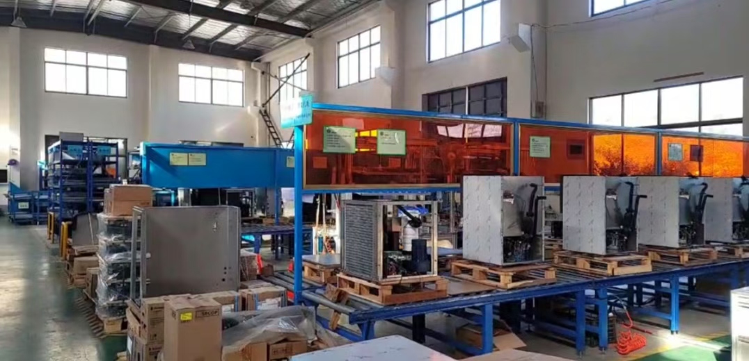 Cube Ice Machine Assembly